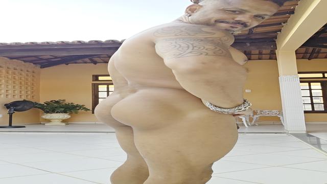 PRETUU aguardando uma vaga no banheiro ? ? do hotel ...