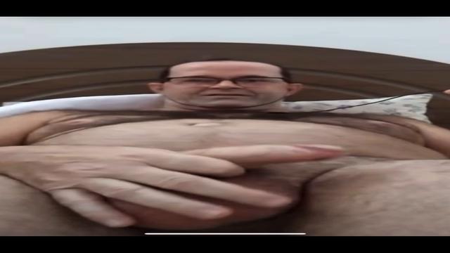 Coroa mais perfeito que você vai ver roludo branquin...