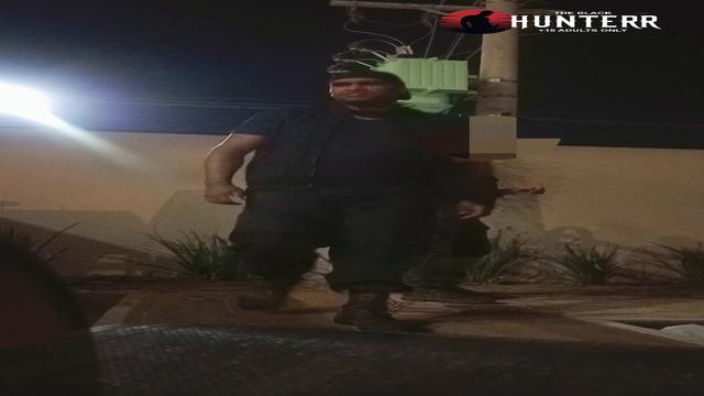 Na troca de turno  acabei fudendo com o outro guarda 