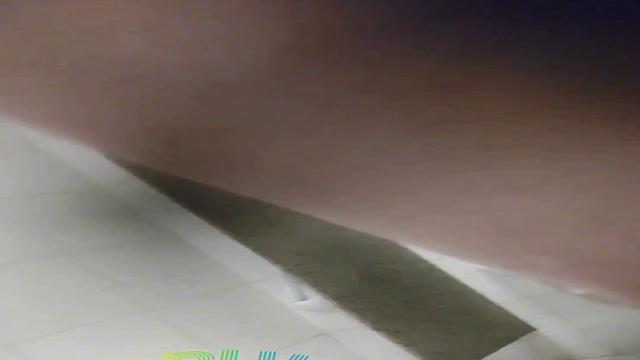 Compilaçao de vários machos pauzudos mijando