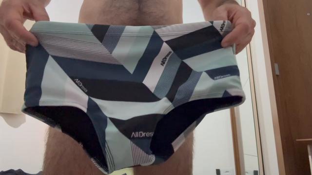 Me exibindo de cueca branca slip  - parte 2 de 2