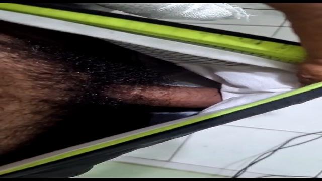 Vem sentir o cheiro do teu macho