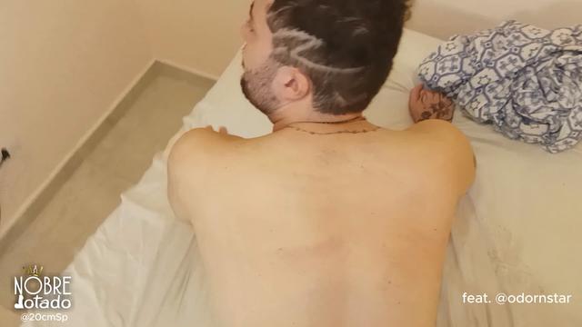 068 Fiz de putinha até leitar fundo