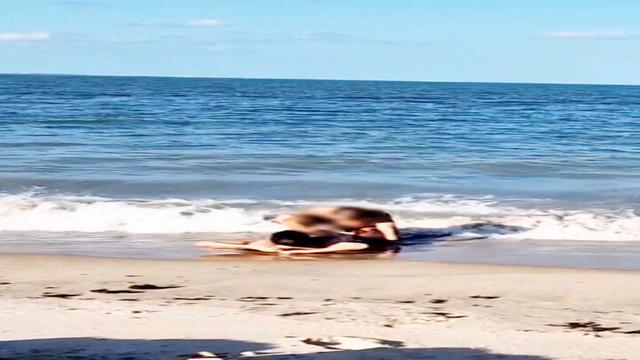 Hitting the beach / Part 2