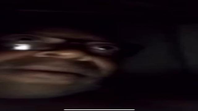 Coroa negão délficos tava embarco com os colegas de ...