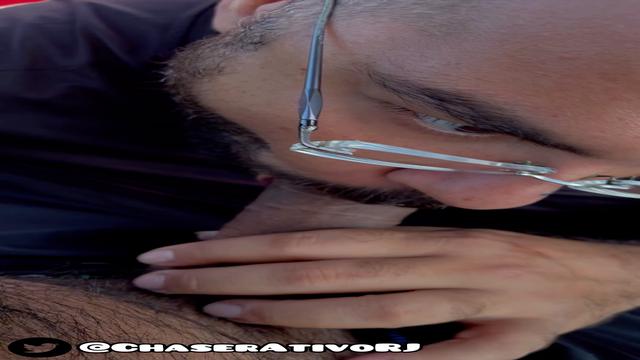 E vamos de pegação nas alturas, já foi na roda gigan...