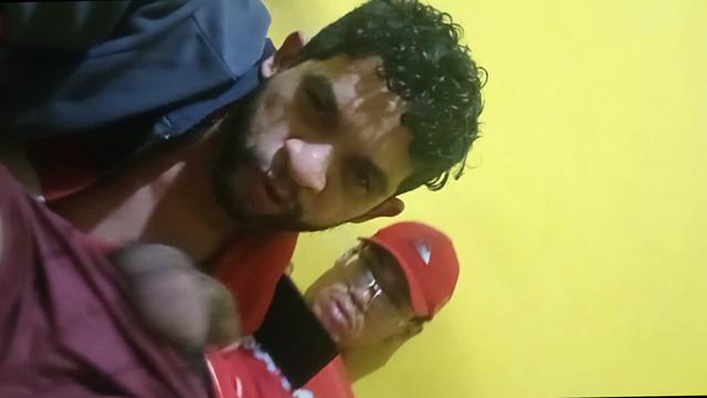 BROTHERAGEM COM MACHO PELUDO GOSTOSO