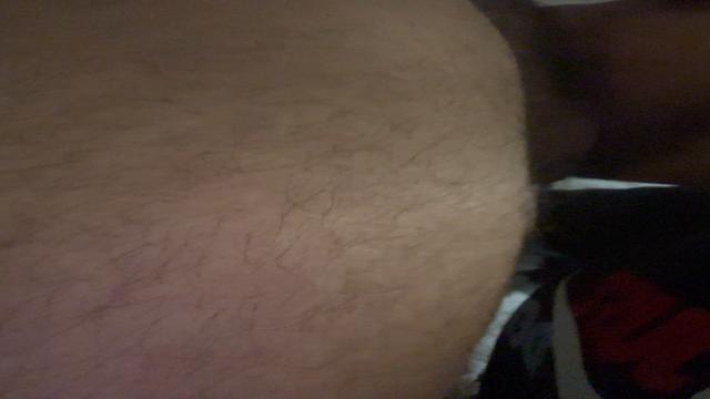 Novinho esperou todo mundo ficar sozinho pra me dar ...