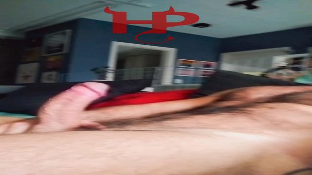 Meu puto você mama ou senta?