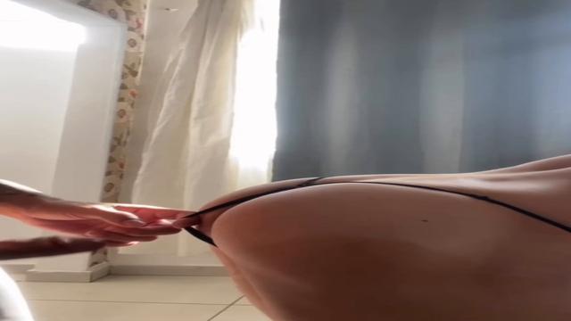 Metendo no gostoso de calcinha - Prévia