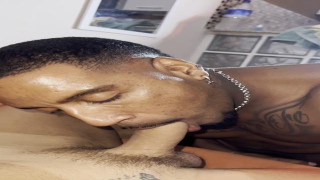 MAXO COM PEGADA
