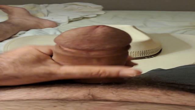 ACORDANDO VOM PICÃO DURÃO TODO BABADO ESPETANDO A CAMA