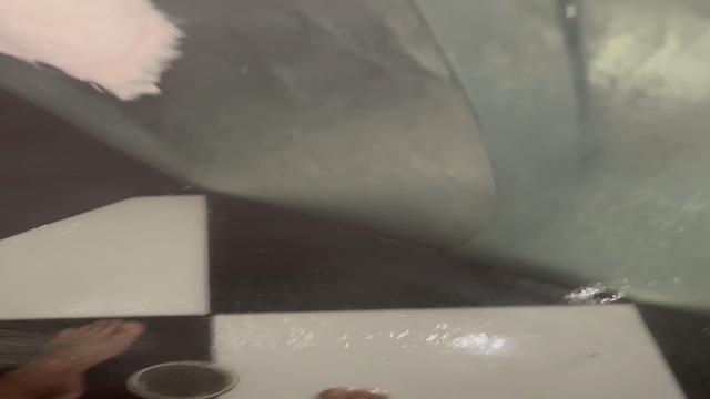 Taking advantage of the horniness in the bath and I ...