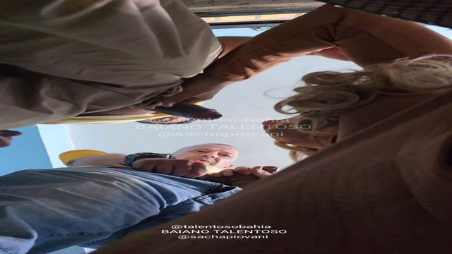 FUI DA UMA PASSEADA PAREI NESTE BARZINHO ONDE VÃO CO...