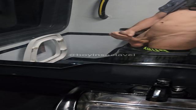 341 - Cumming on the bus