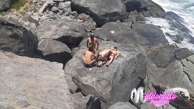 ORGIA EM ABRICÓ - JÁ DISPONÍVEL