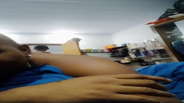 Então certa vez eu estava com o cu em manutenção fis...