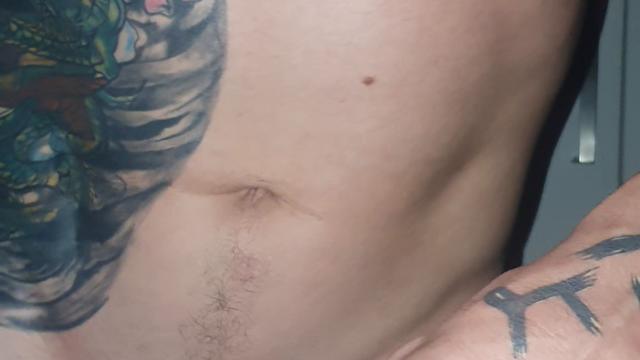 Meter de frango assado em macho é bom 