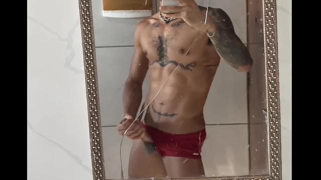 Sunguinha vermelha 