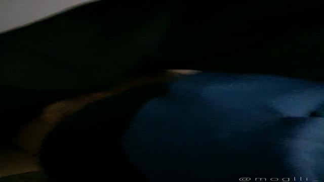 Casado deixou a mulher fazendo compras e veio no ban...