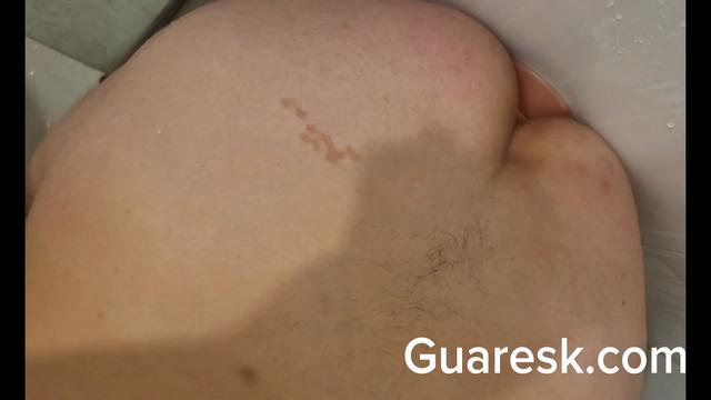 Sentando gostoso no pau