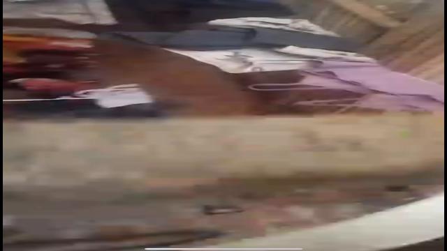 Coroa pintor aposentado 63 anos .. coroa bem rústico...