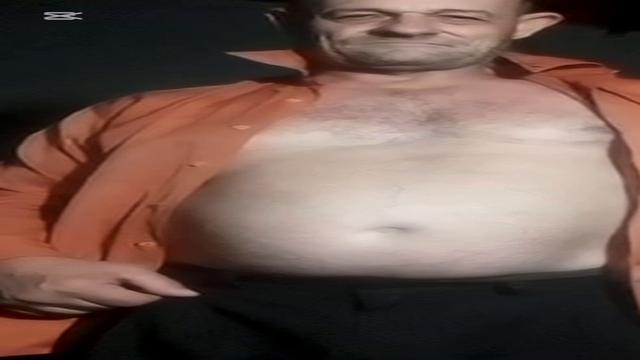 Pastor da igreja tirando a roupa bem gostoso faltou o leite mas em breve terá vídeo inédito primeira vez dele aqui 