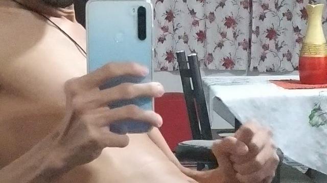 Eu gozando nesta tarde ???