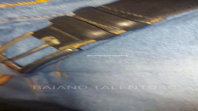 ESSA NOITE NO FORRÓ ONDE BOMBA DE COROAS HÉTEROS MAM...