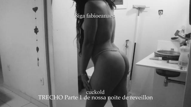 Ana se arrumando no reveillon