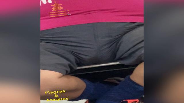 Ataques e comendo um vovô peludo mega delícia 