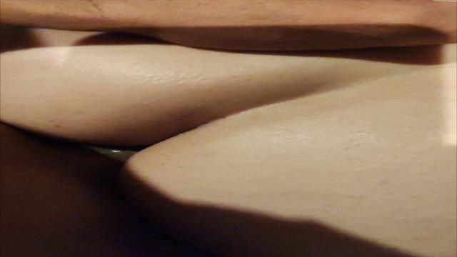 Novinho tentou DP e judiou do meu cuzinho usando o R...