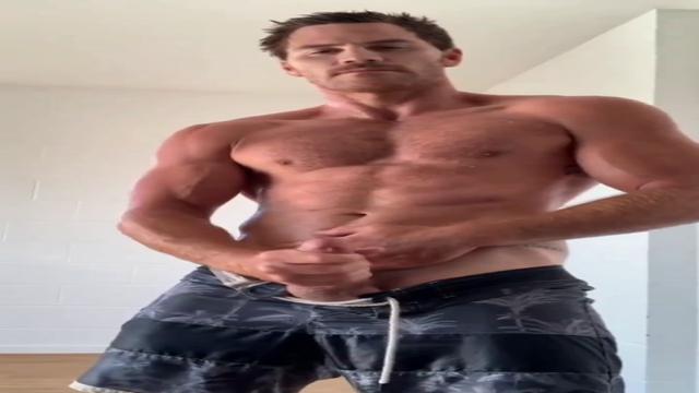 Gostoso fez vídeo mostrando o dote