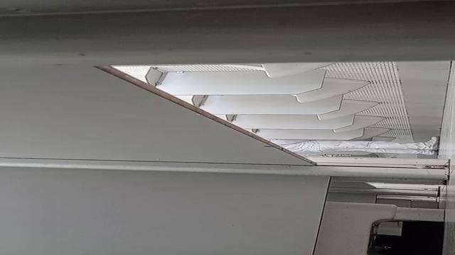 Observei um pouco do boy no reservado 