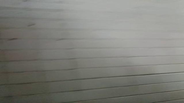 Aprendiz mamando o coroa no banheiro 