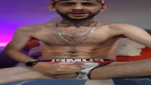 Deixa eu controlar sua punheta ??‍??