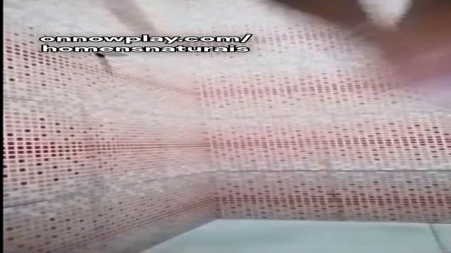 Dotado tomando banho