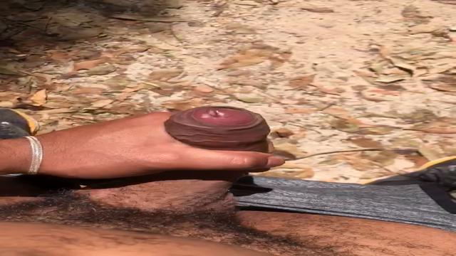 Gozei gostoso na mata ??