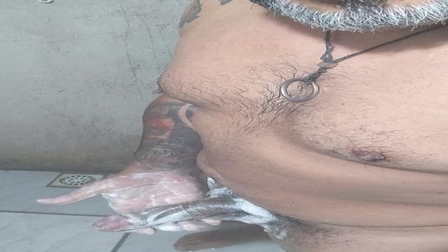 Olha como cresce, a diferença dele mole e depois gra...