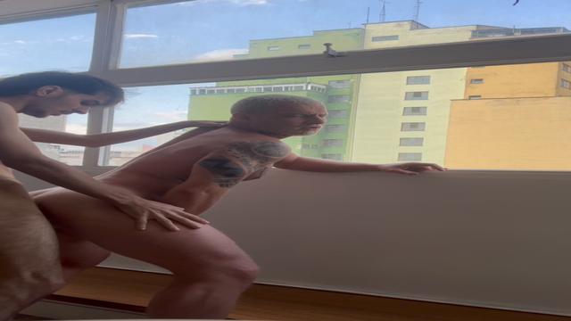 Magrinho do pauzão me fez gozar!