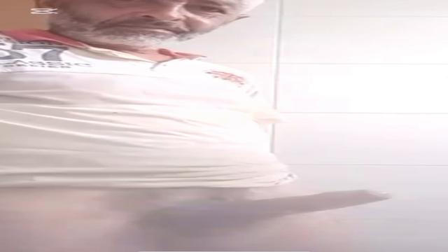 Maduro mecânico inédito 55 anos dando leite diga-nos...