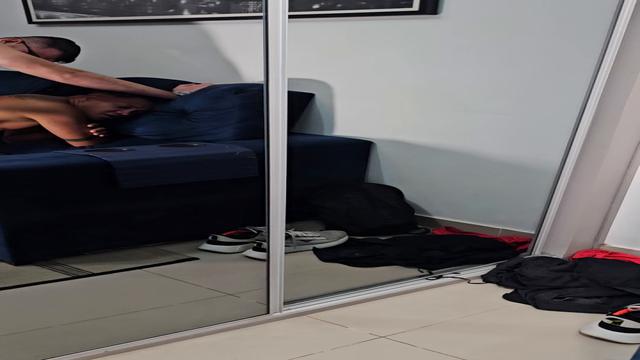 25 CM do namorado do meu amigo ??