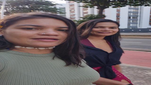 Amanhã é dia de Live