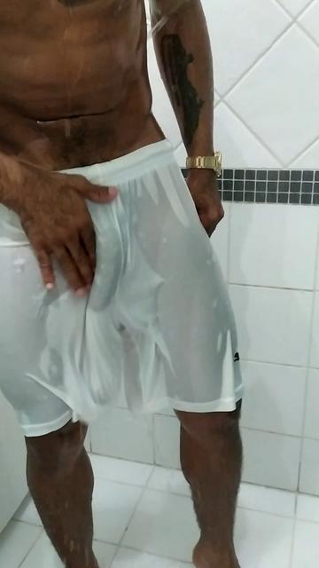 No banho 