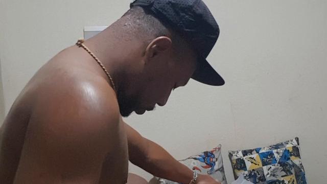 Putão me servindo o rabão