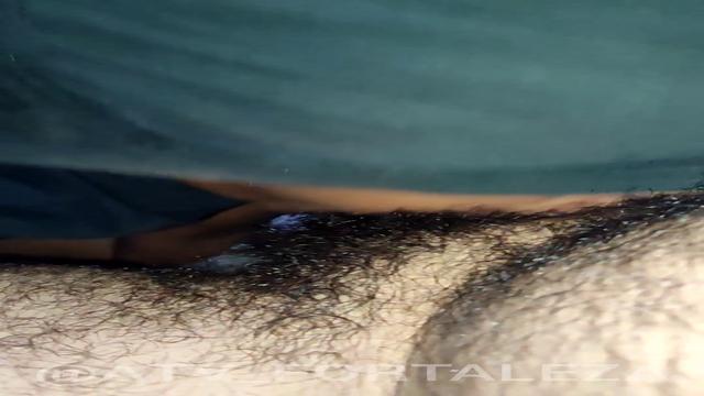 Açougueiro casado me deu no sigilo 