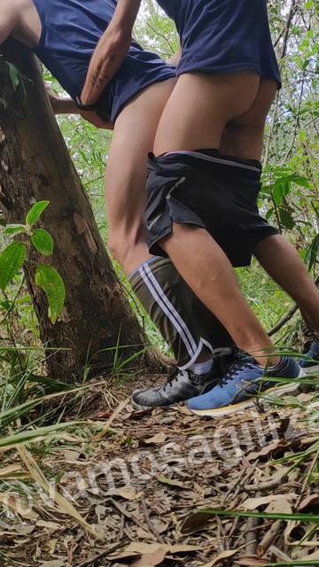 Video 76 - Quickie in the woods