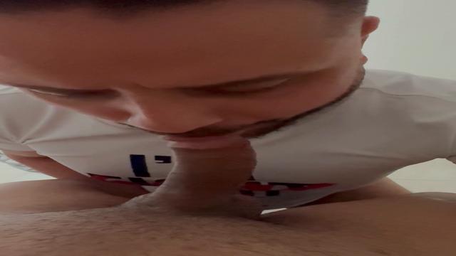 Caí de boca no pau do maloka do prédio 