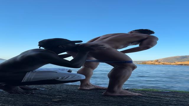 Fudendo com o negão carioca na praia 