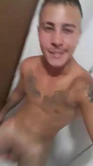 Boy faleva 